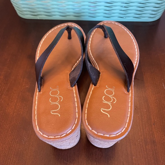 Sugar Sandals Women's Natural Cork Wedge Thong Open-Toe Slip-On Size 6.5M - Picture 3 of 7